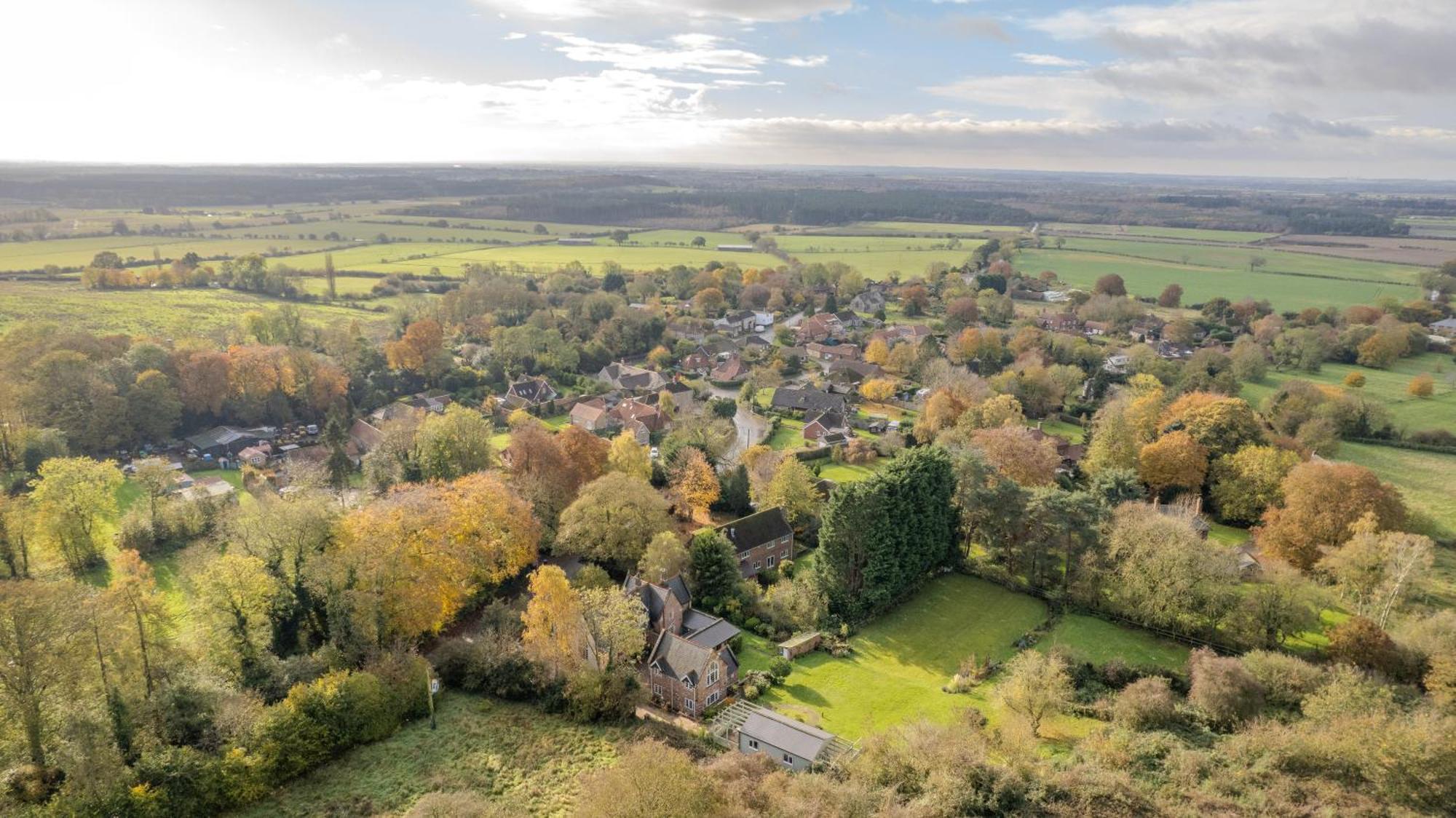 Country House With 7 Bedrooms And 3 Buildings Market Rasen Exterior photo