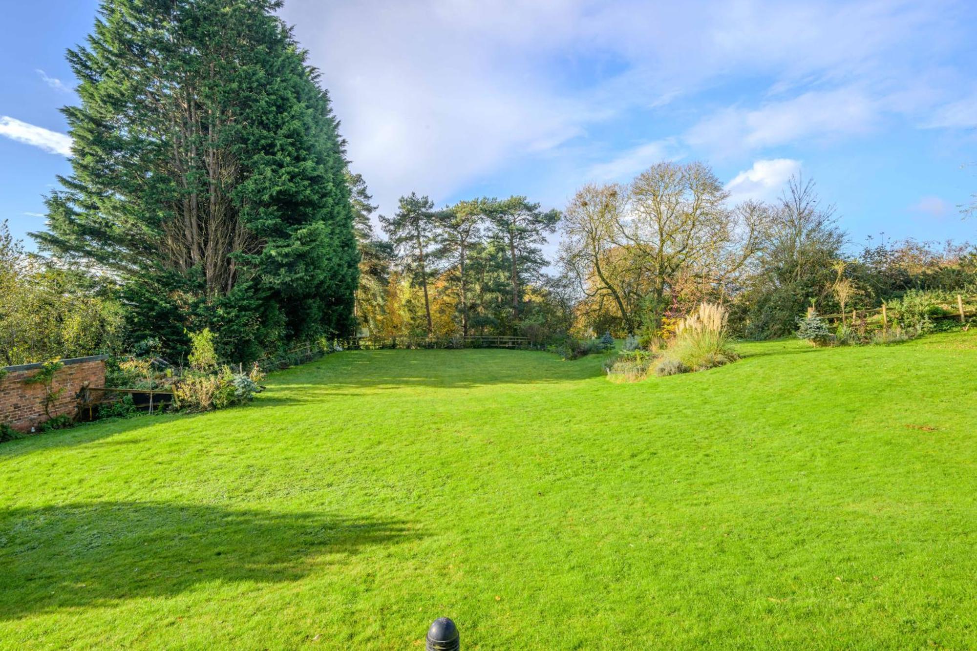 Country House With 7 Bedrooms And 3 Buildings Market Rasen Exterior photo
